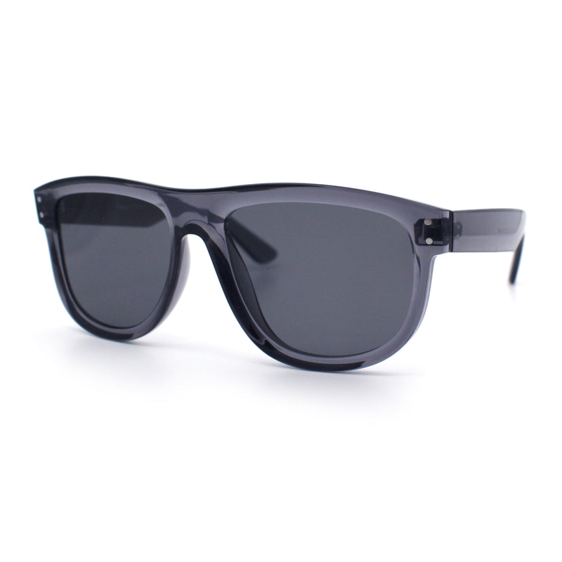 Gentlemanly Oversized Curved Top Racer Plastic Horned Retro Sunglasses