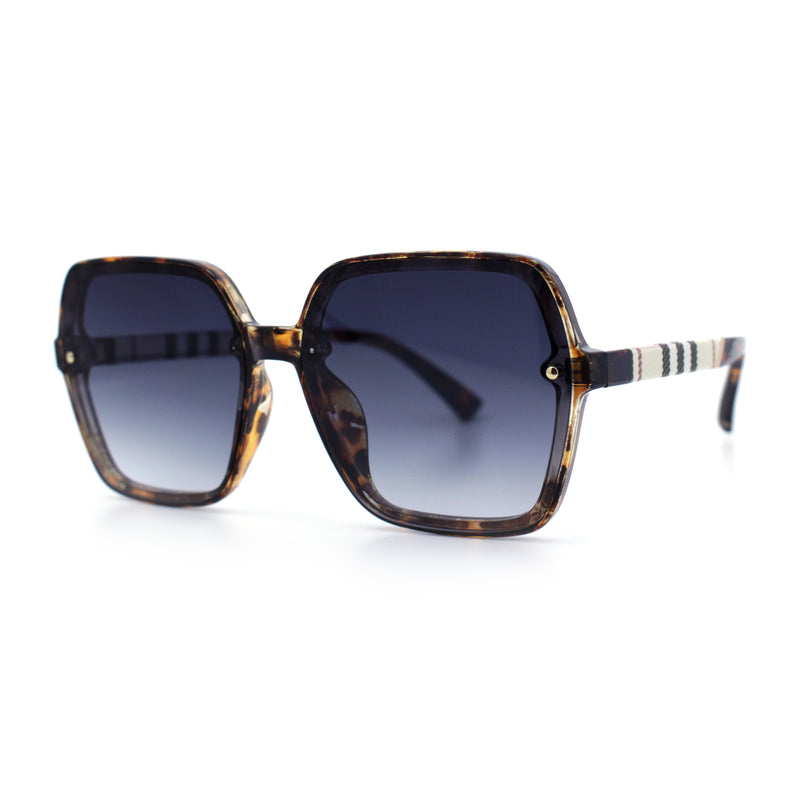 Womens 90s Rectangle Butterfly Designer Style Plastic Fashion Sunglasses