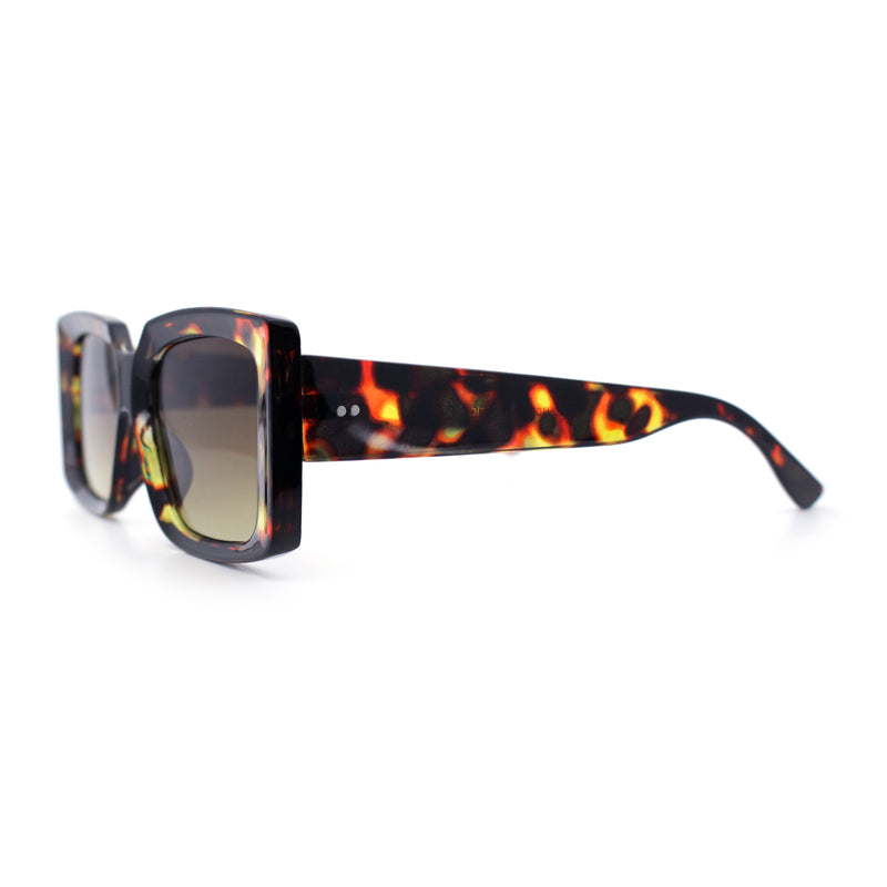 Womens Retro Mod Rectangle Thick Plastic Luxury Minimalist Plastic Sunglasses