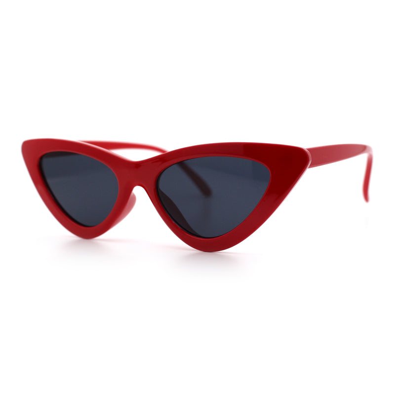 Womens Snug Retro Fit Timeless Cat Eye Plastic Sunglasses