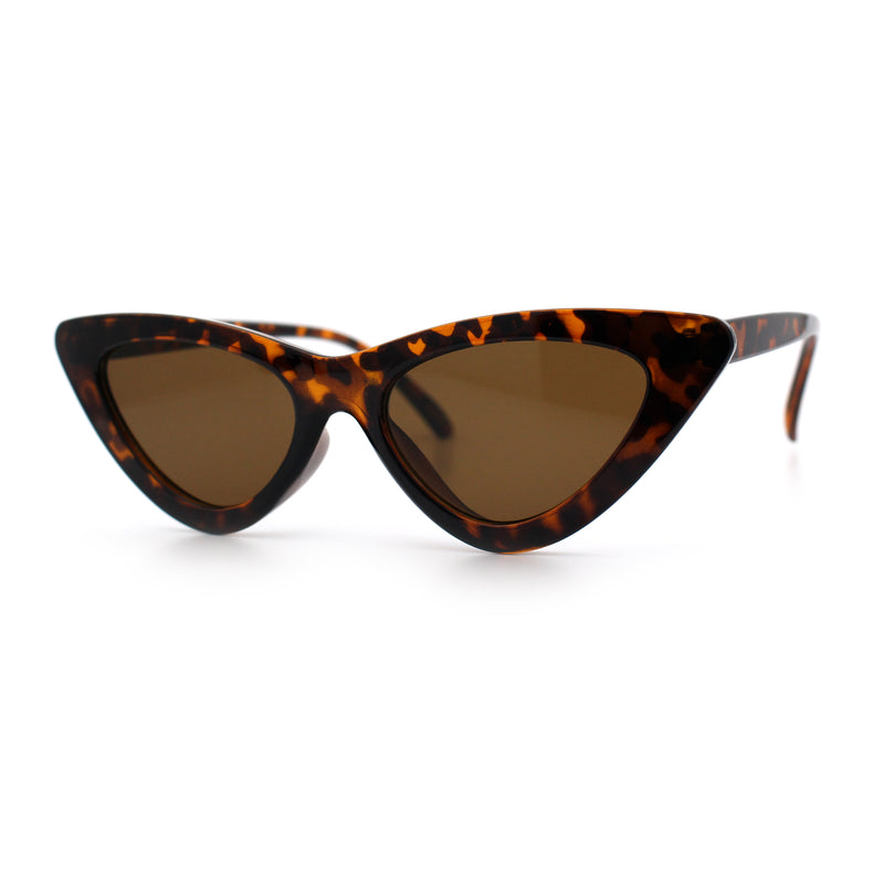 Womens Snug Retro Fit Timeless Cat Eye Plastic Sunglasses