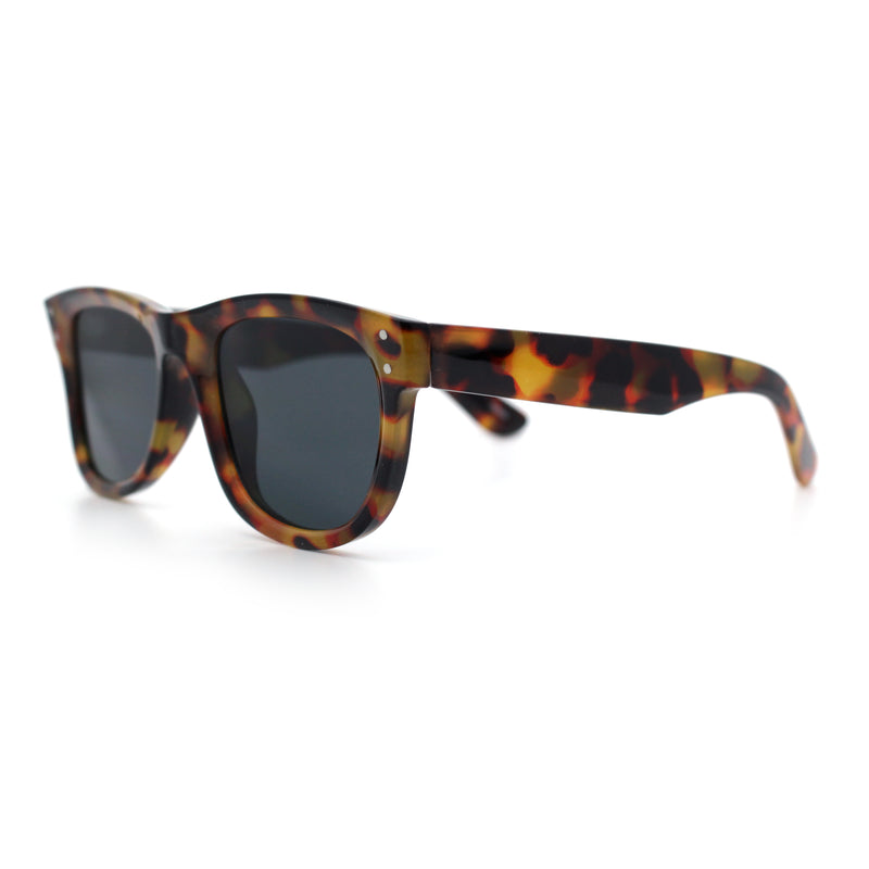 Retro Concave Curved Front Horn Rim Hipster Plastic Fashion Sunglasses