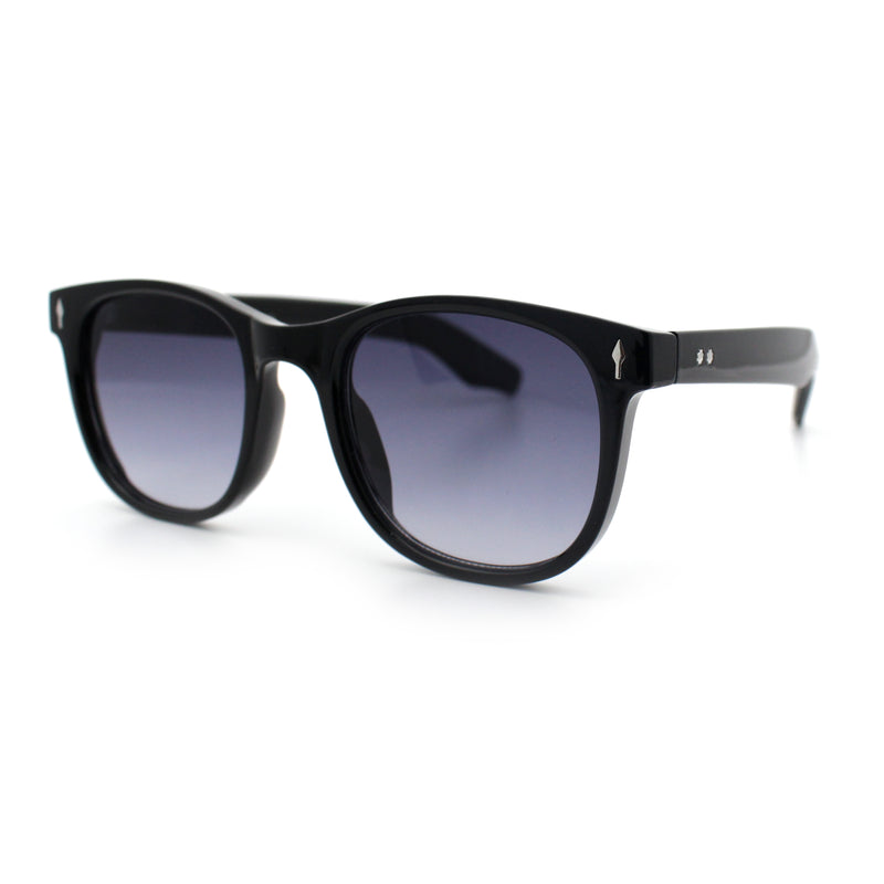 Gentlemanly Retro Horn Rim Hipster Fashion Plastic Sunglasses