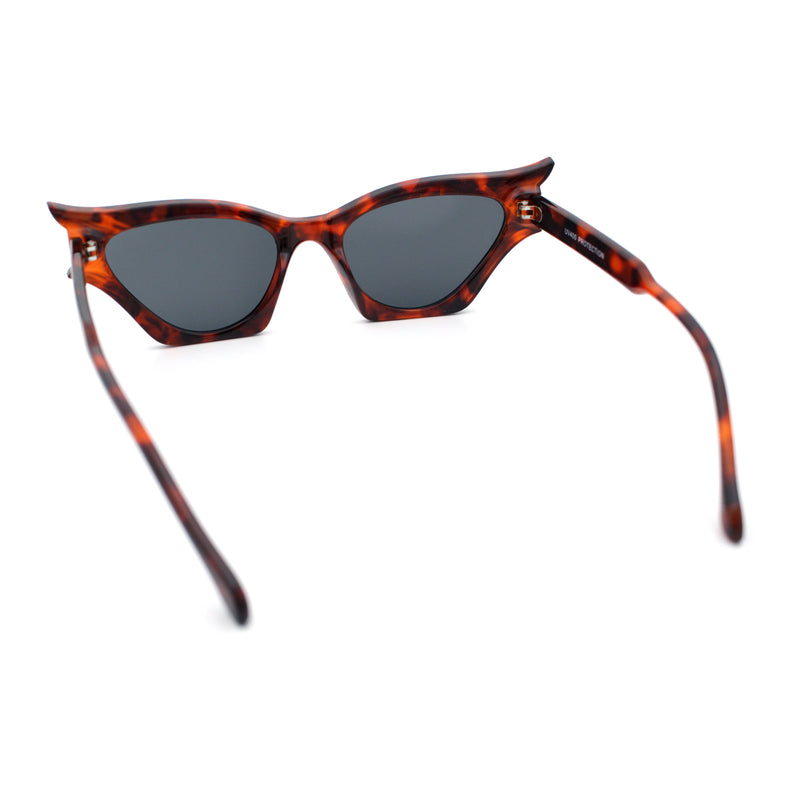 Womens Rich Gilded Age Opulent Gothic Cat Eye Plastic Fashion Sunglasses