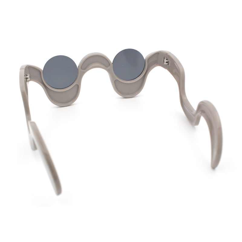 Rad Offbeat Thick Plastic Wave Shape Runway Fashion Sunglasses