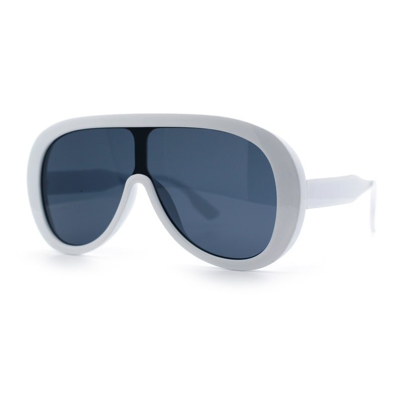 Bold Oversized Shield Thick Plastic Retro Racer Fashion Sunglasses
