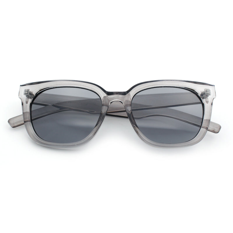 Feminine Simple Clean Minimal Plastic Horn Rim Retro Fashion Sunglasses