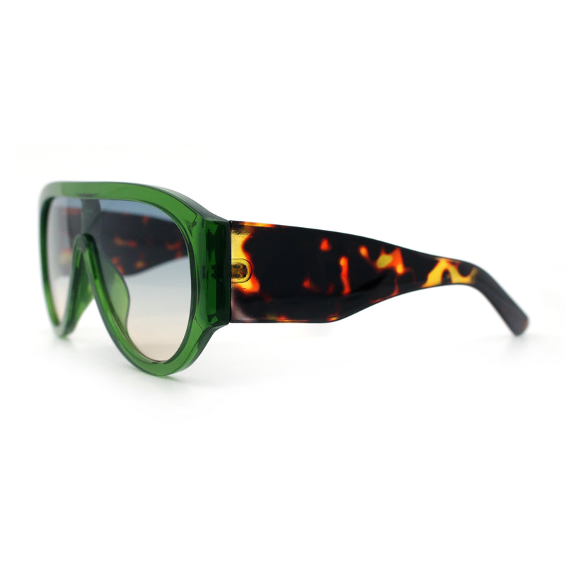Retro Bold Oversized Shield Racer Plastic Sunglasses