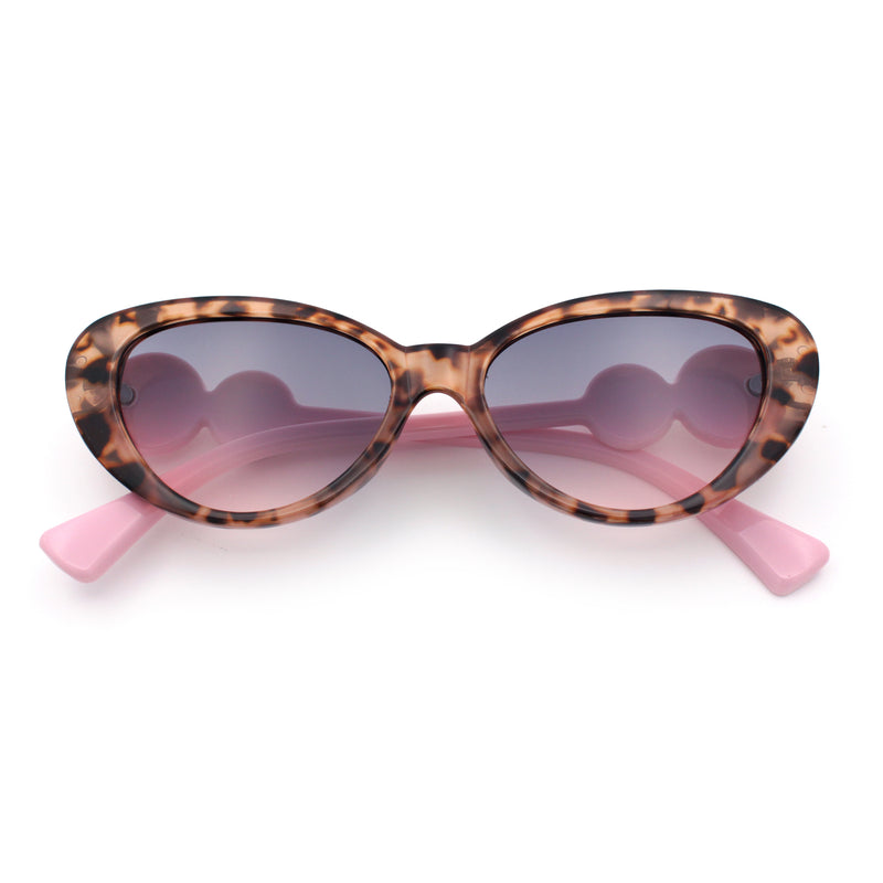 Womens Star Emblem Bling Luxury Diva Cat Eye Plastic Sunglasses