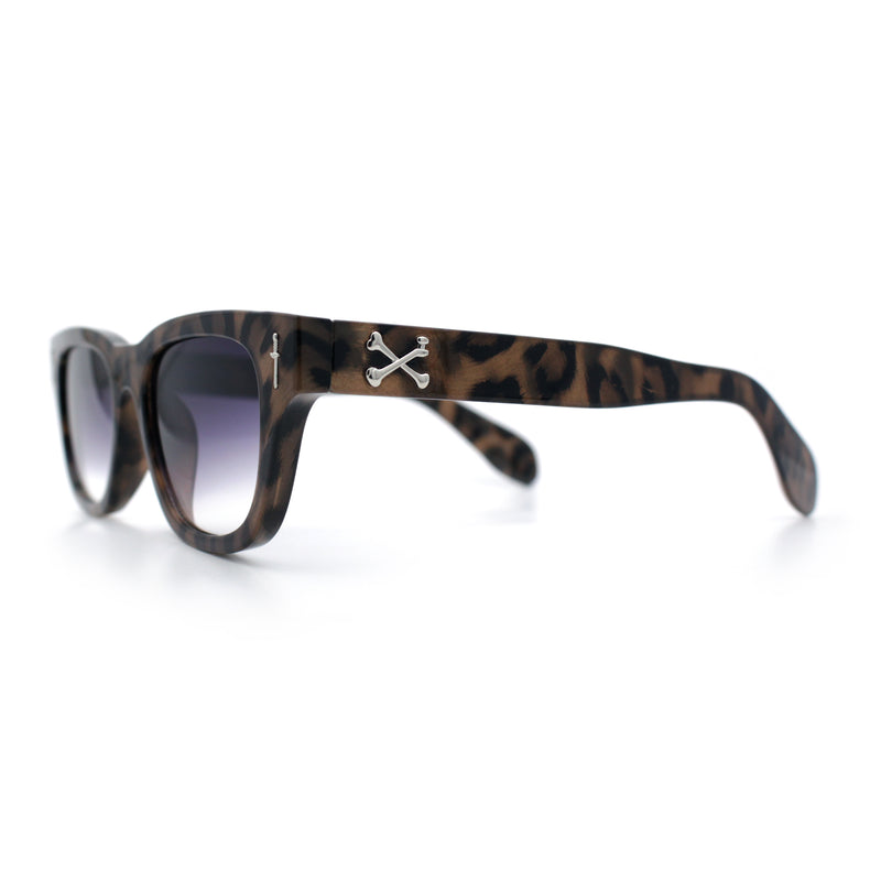 Gentlemans Cross Bone Dagger Emblem Horn Rim Plastic Retro Sunglasses