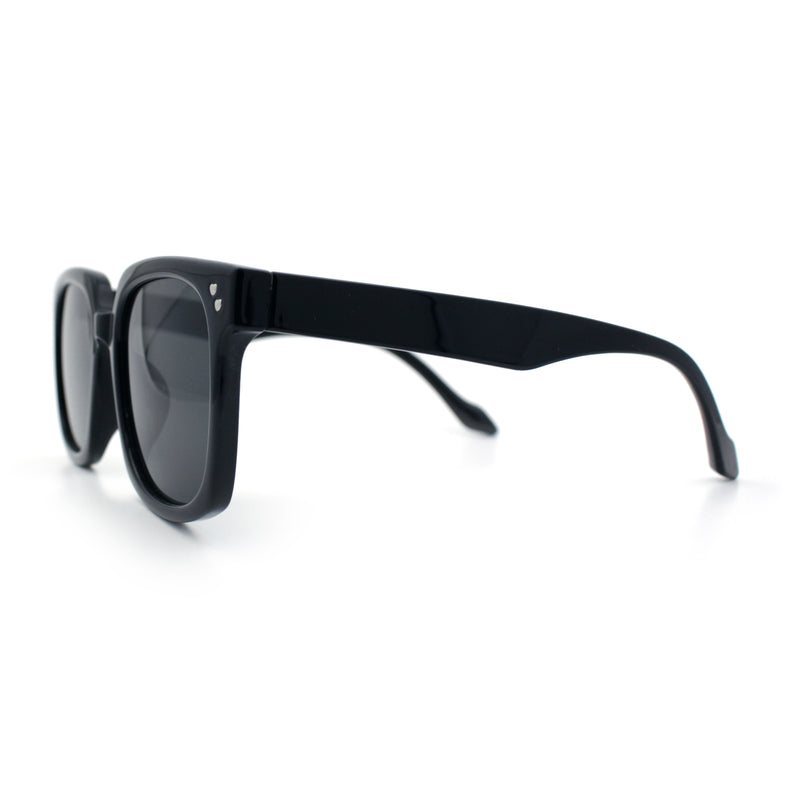 Womens Subtle Heart Metal Stud Horn Rim Plastic Retro Sunglasses