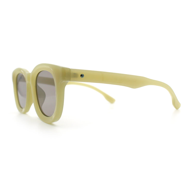 Vintage Vibe Thick Horn Rim Hipster Fashion Plastic Rectangle Sunglasses
