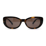 Womens Mod Oval Clout Style Plastic Sunglasses