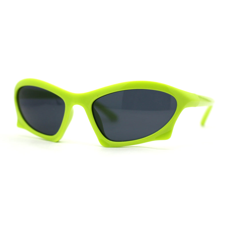 Trendy Iconic 90s Wrap Around Sport Plastic Sunglasses