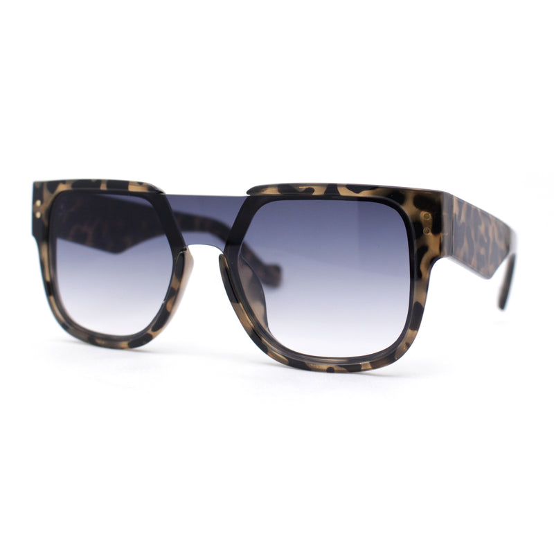 Unique Exposed Shield Lens Bridge Retro Horn Rim Sunglasses