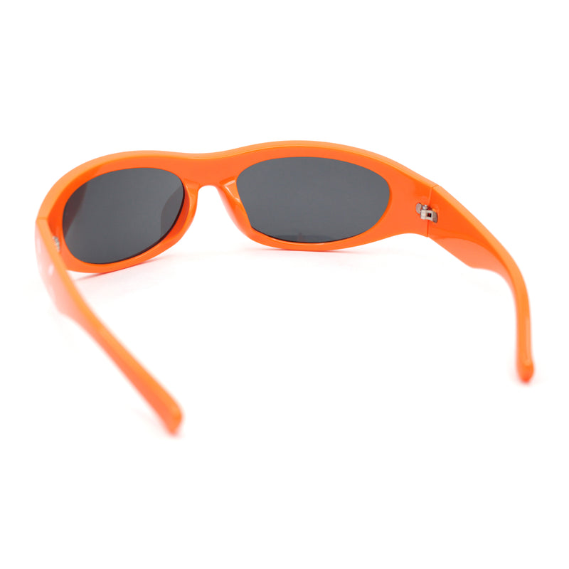 Classic 90s Style Sport Oval Round Plastic Sunglasses