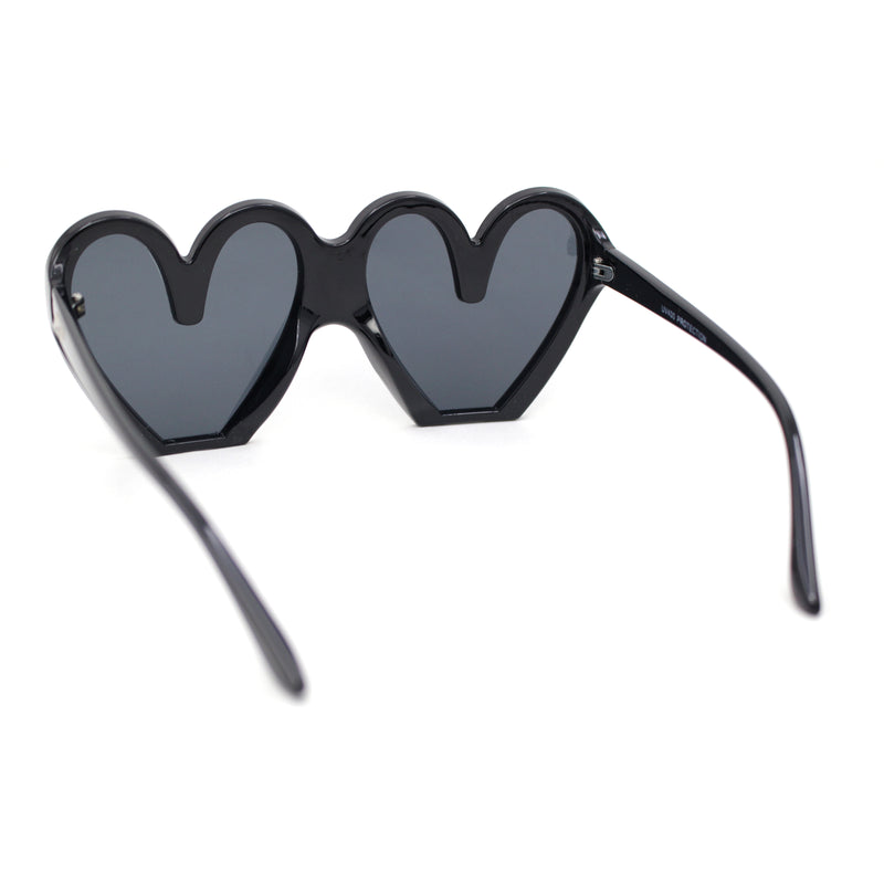 Womens Retro Cropped Heart Plastic Valentines Sunglasses