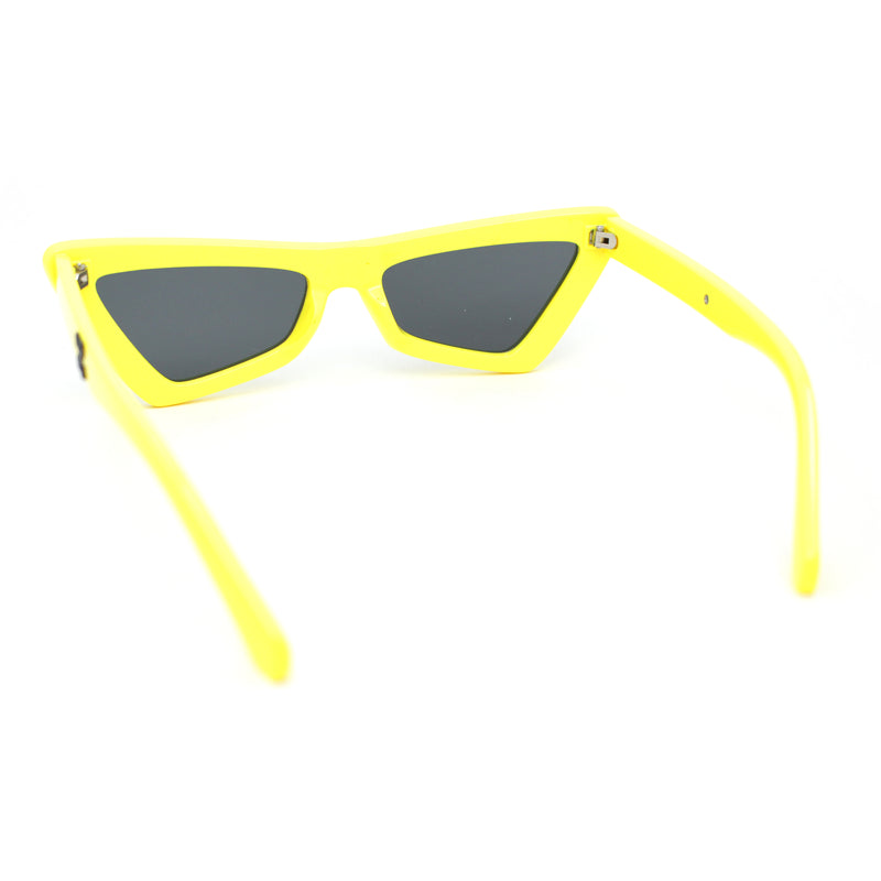 Beveled Squared Geometric 2-tone Triangular Cat Eye Plastic Sunglasses